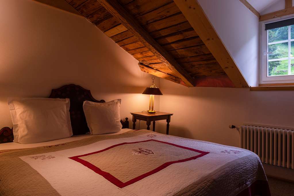 Historic Hotel Du Pillon Ле-Дьяблере Номер фото